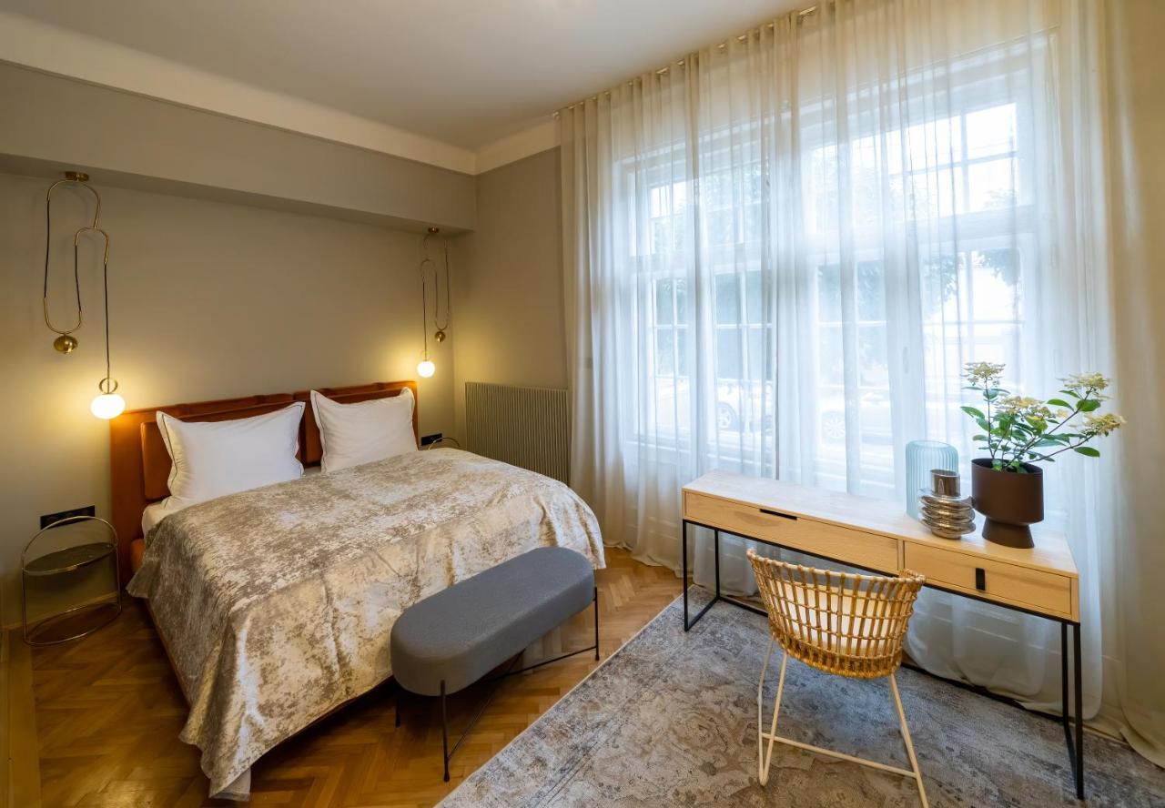 Nest Hotel Gyor Ngoại thất bức ảnh