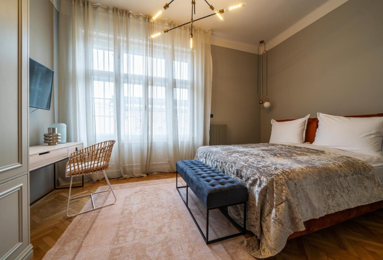 Nest Hotel Gyor Ngoại thất bức ảnh