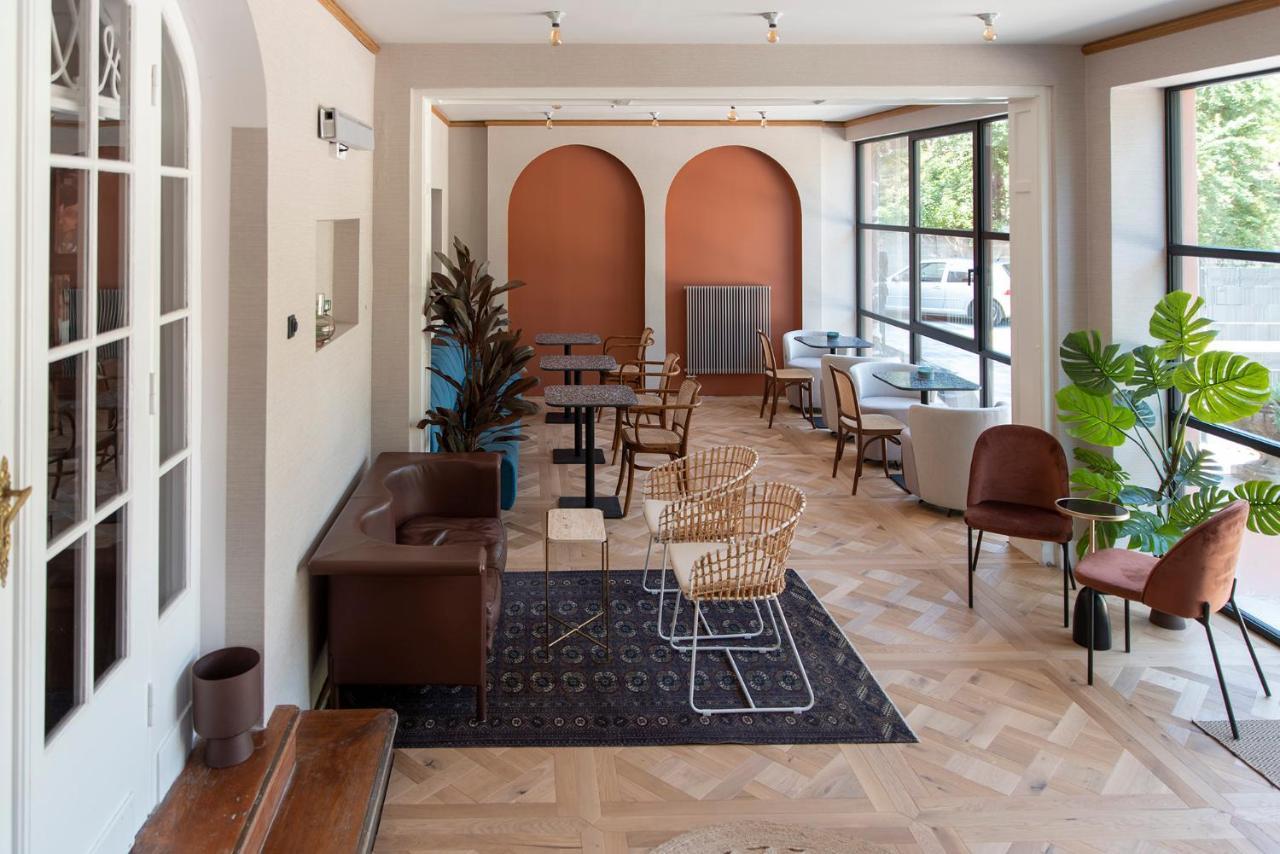 Nest Hotel Gyor Ngoại thất bức ảnh
