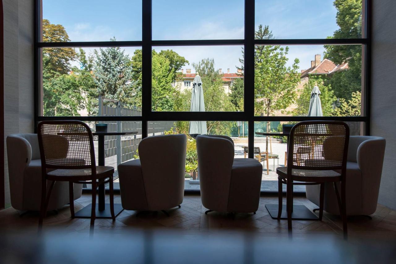 Nest Hotel Gyor Ngoại thất bức ảnh