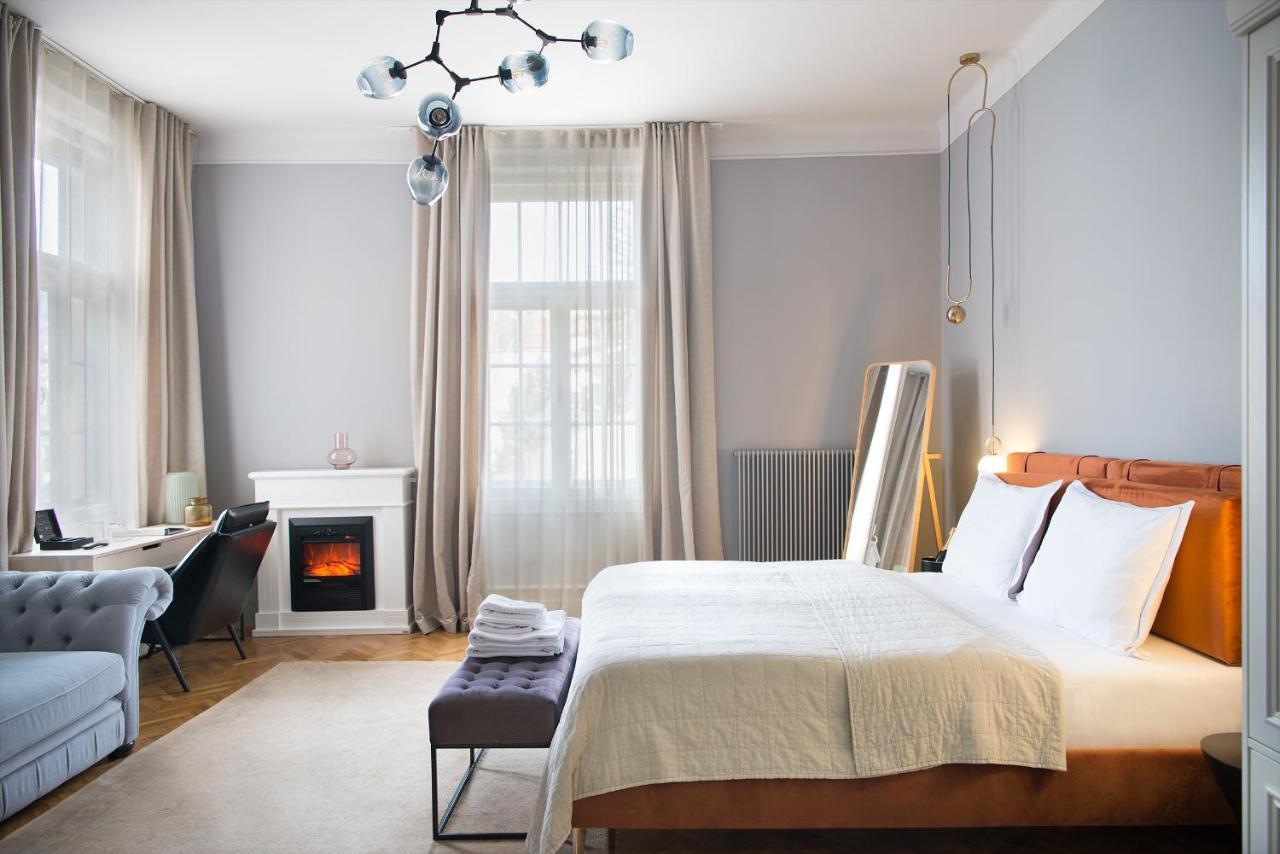 Nest Hotel Gyor Ngoại thất bức ảnh