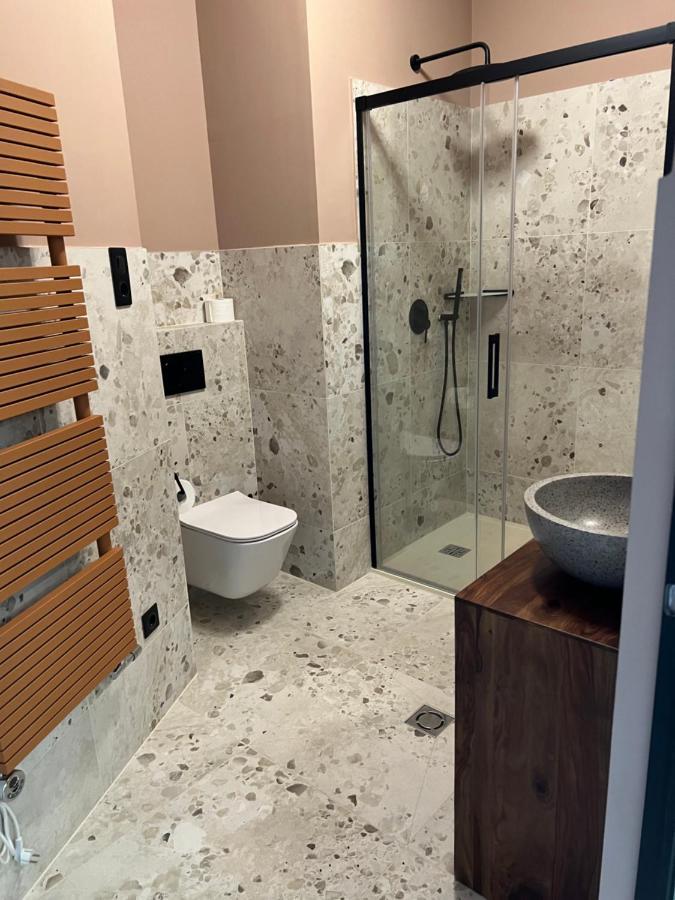 Nest Hotel Gyor Ngoại thất bức ảnh