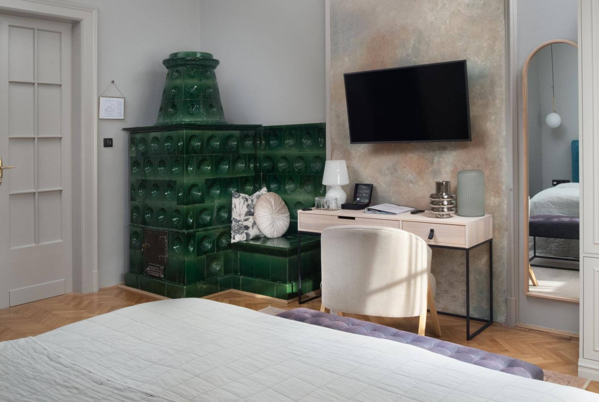 Nest Hotel Gyor Ngoại thất bức ảnh